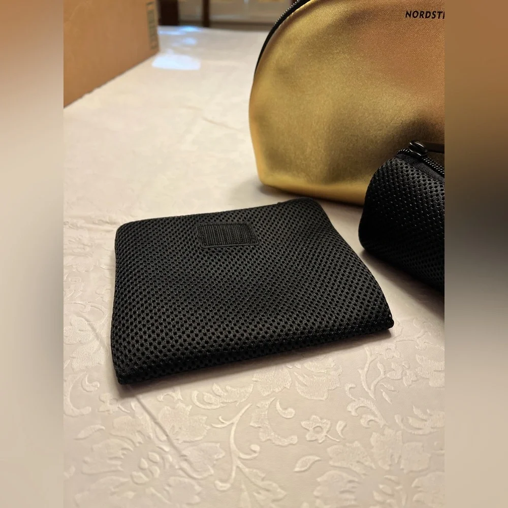 Nordstrom Radiant Gold Cosmetic Case - Picture 11 of 12